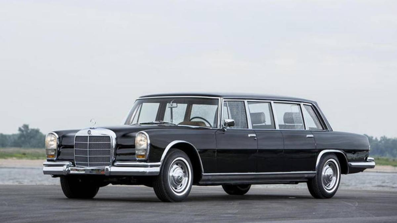 If I were a rich grouchy bastard, I would be chauffeured in one of these.